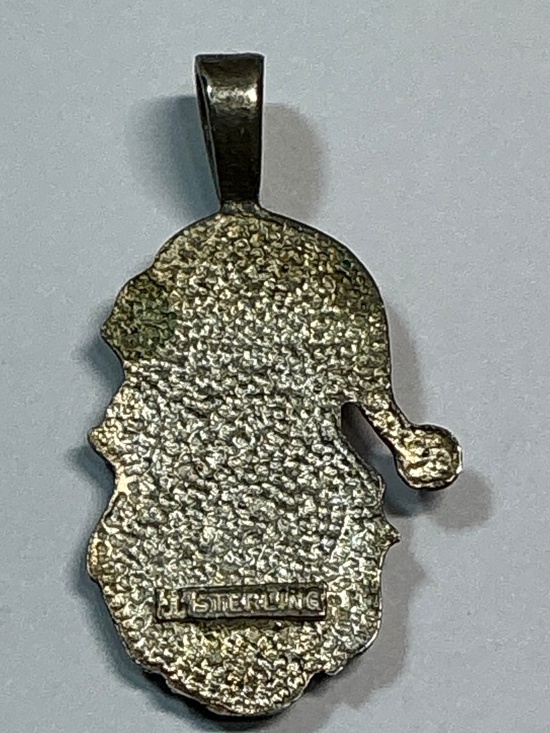 Vintage Sterling Silver Jolly Santa Clause Head Pendant. 1 1/8 inches long - Picture 7 of 8